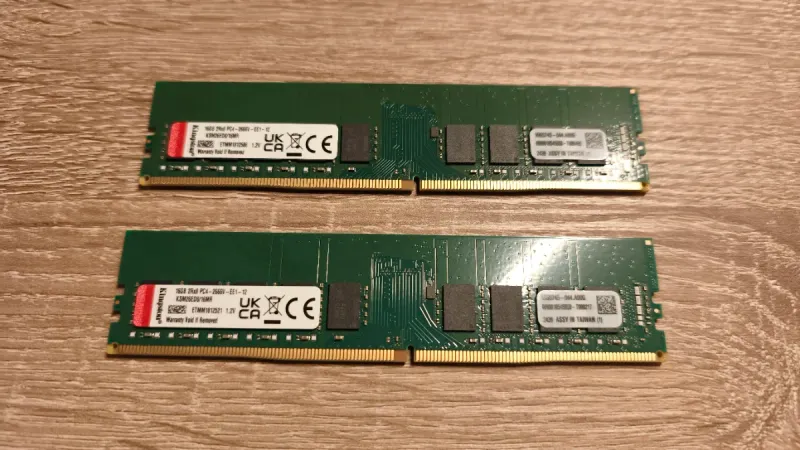 2x Kingston 16GB DDR4 RAM PC4-2666V