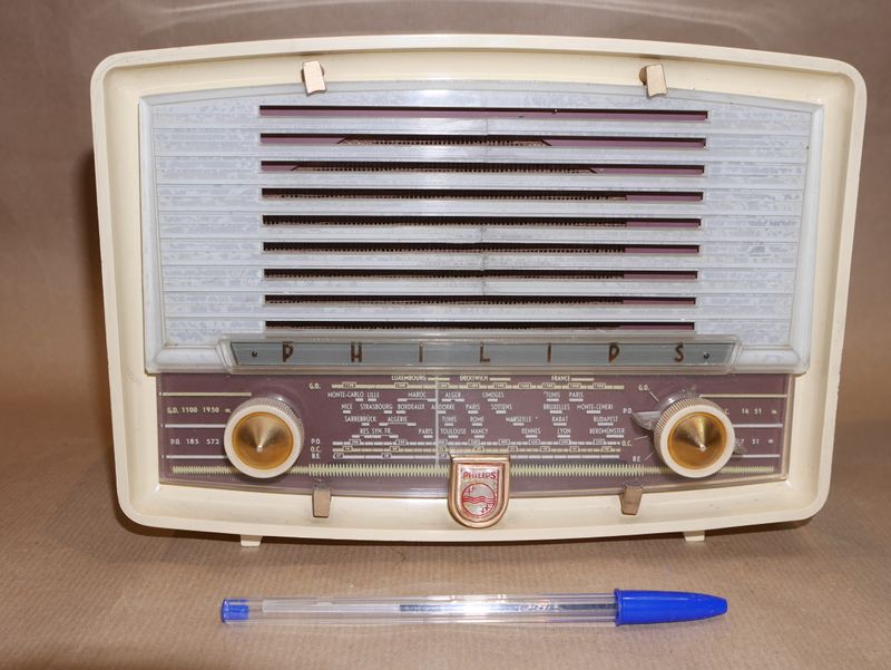 Radio Philips Marfil y Dorada Antigua