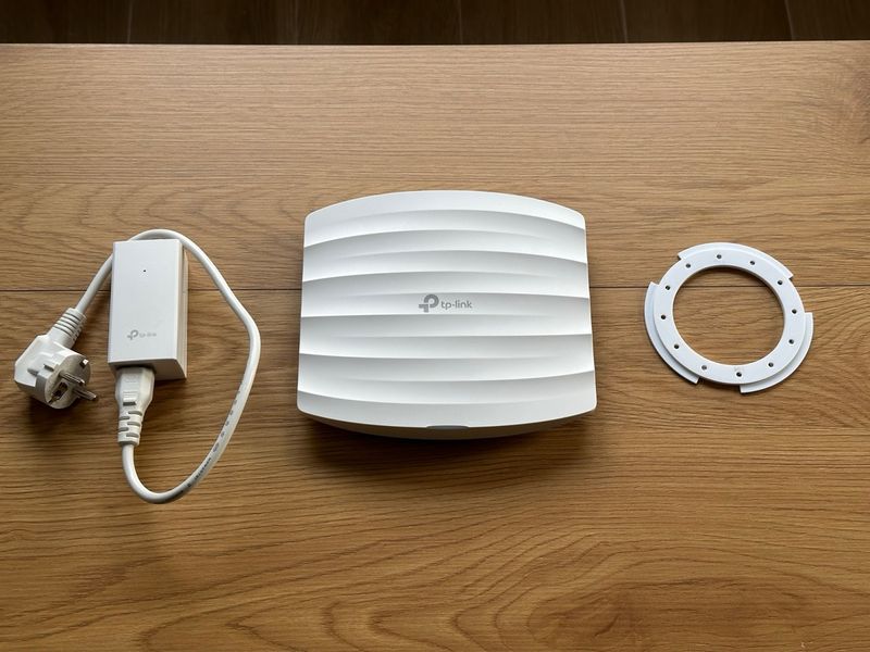 TP-Link EAP 110 v4 Wifi POE Access Point