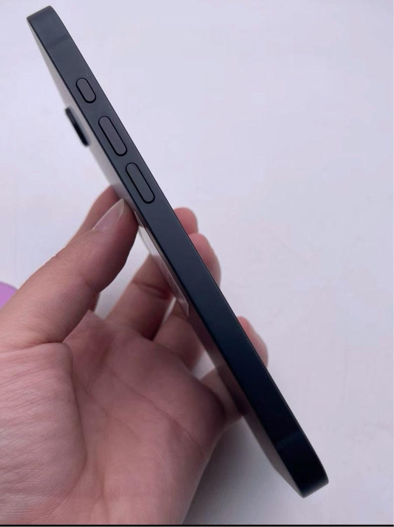 iPhone 16e 128GB Negro Batería 100%