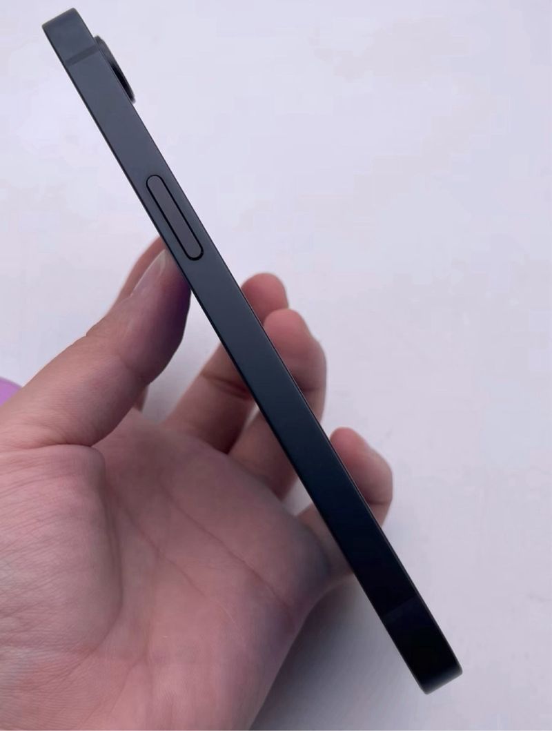 iPhone 16e 128GB Negro Batería 100% afbeelding 2