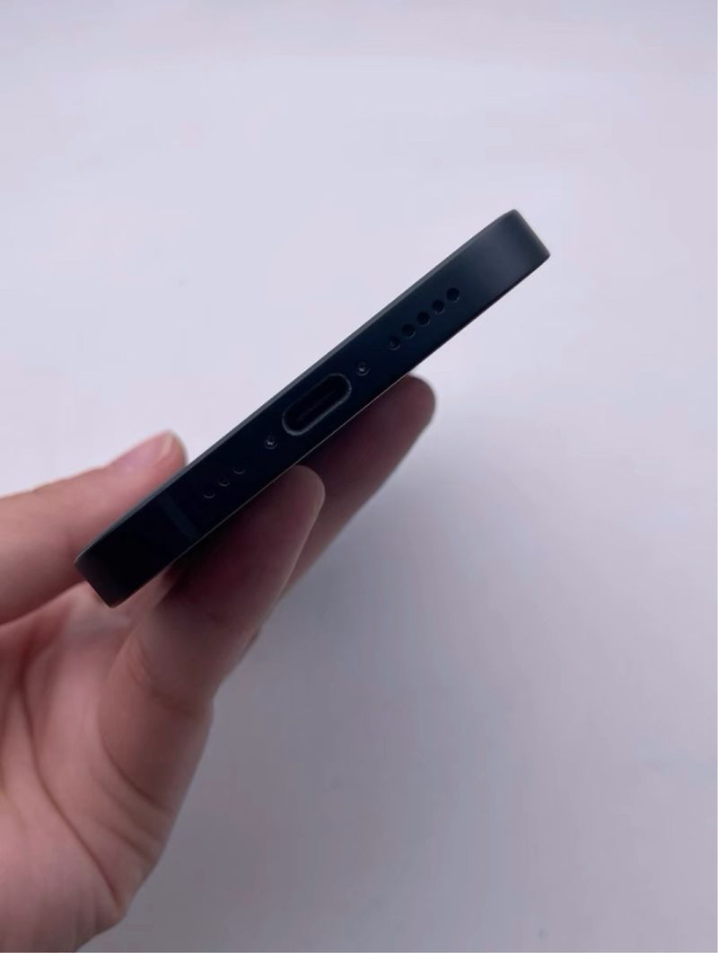 iPhone 16e 128GB Negro Batería 100% afbeelding 4