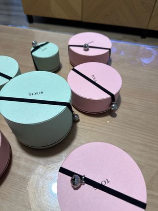 Cajas Tous Redondas, la pequeña 2€ grandes una 5€