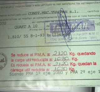 Remolque portacoches basculante