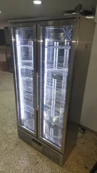 Nevera industrial  666 16 15 68 deja wadsap