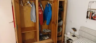 Armario de madera 3 puertas