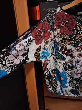 Maglia Camomilla donna fantasia floreale