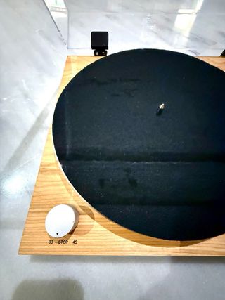 Tocadiscos Audio-Technica LPW30TK