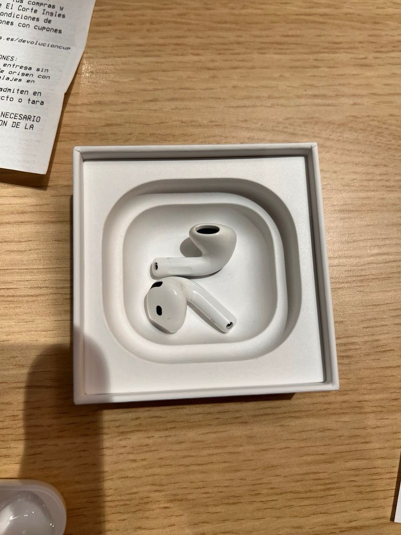 Apple AirPods 4 cancelación activa de ruido ANC afbeelding 6