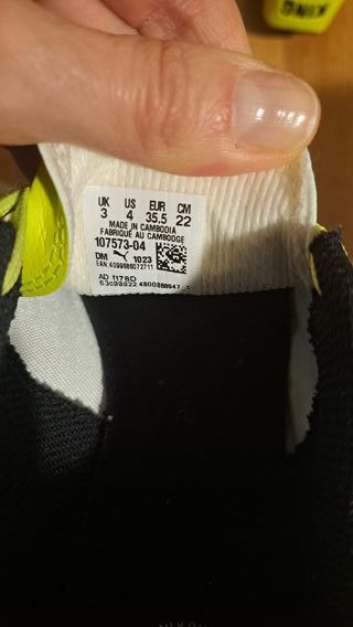 Botas de fútbol niño