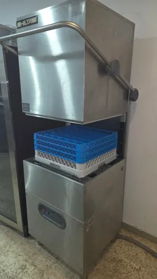 Lavavajillas Industrial  666 16 15 68 deja wadsap