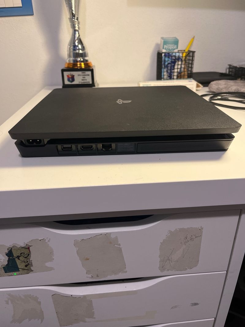 Playstation 4 PS4 Nera en Funcionamiento afbeelding 3
