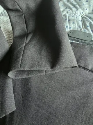 Traje Chaqueta y Falda Negro