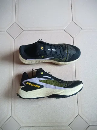 Salomon Génesis. Talla 40.5