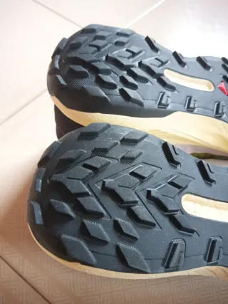 Salomon Génesis. Talla 40.5