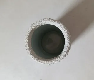 Jarrón cristal textura beige