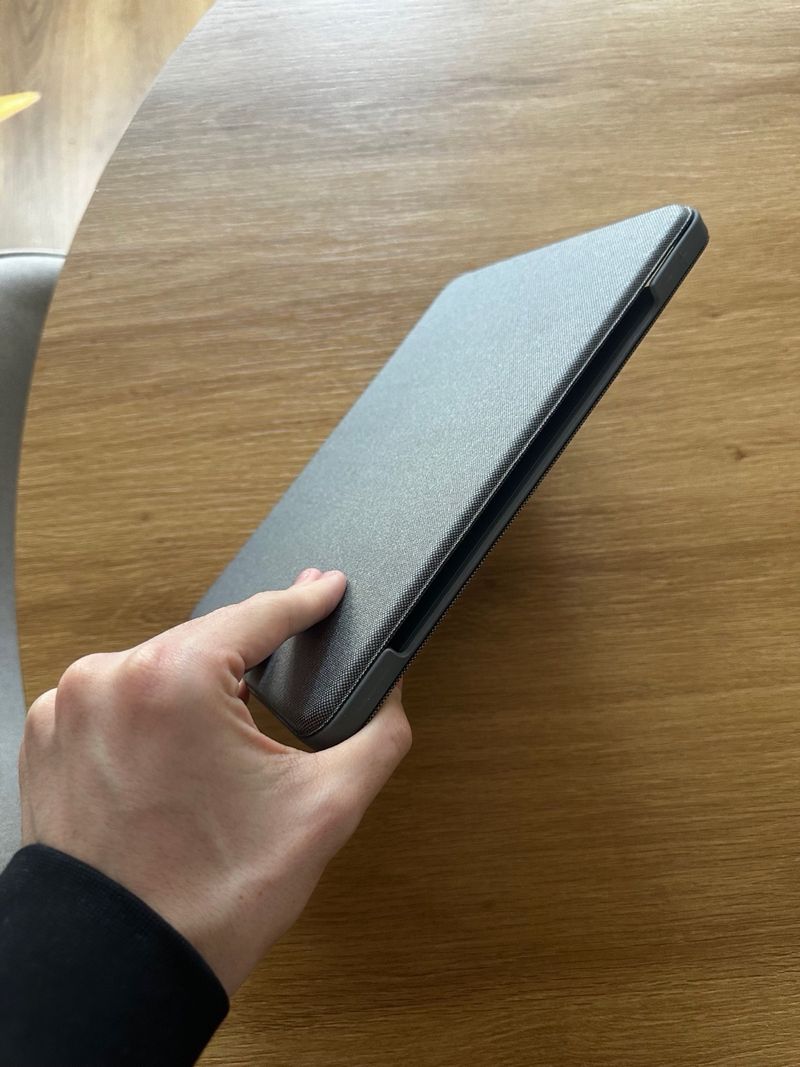 iPad Pro 11 4ª Gen 256GB + Teclado Ptouch + Pencil afbeelding 4