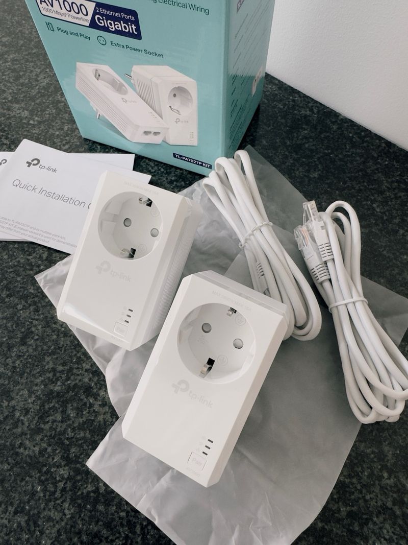 TP-Link TL-PA7027P Kit - Powerline AV1000 afbeelding 2