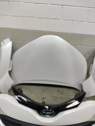 Moro completo Toyota C-HR 1.8 híbrido de 2022