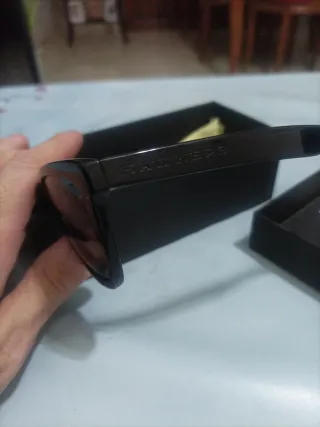 Gafas de sol Hawkers tipo Wayfarer