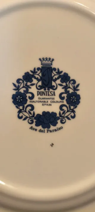 Juego de 7 platos de porcelana ave del paraíso