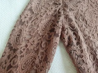 Camiseta de encaje manga larga