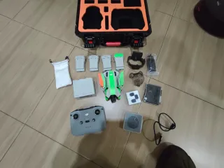 Dji Mini 4 Pro con extras + 4 baterías