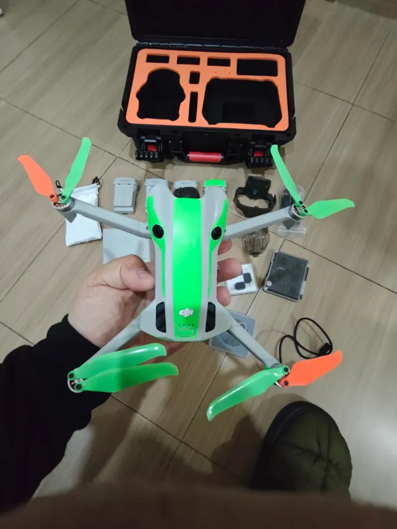 Dji Mini 4 Pro con extras + 4 baterías afbeelding 5