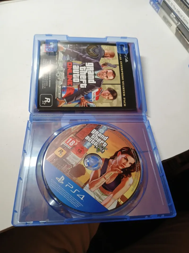 Grand Theft Auto V Premium Edition PS4 afbeelding 3