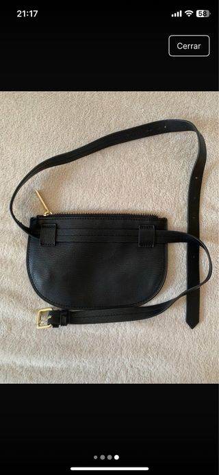 Monedero cinturón Zara negro