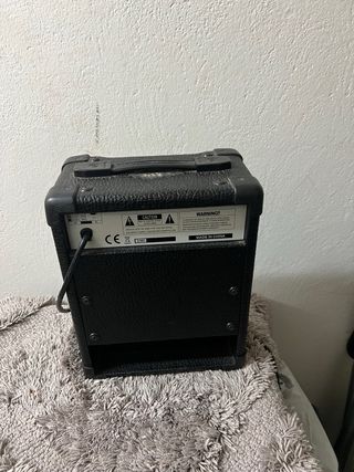 Guitarra Eléctrica Academy Sunburst