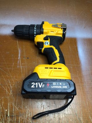 Taladro atornillador percutor 21V Batería
