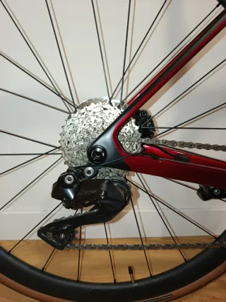 Bicicleta Trek Madone SL6 Gen 8