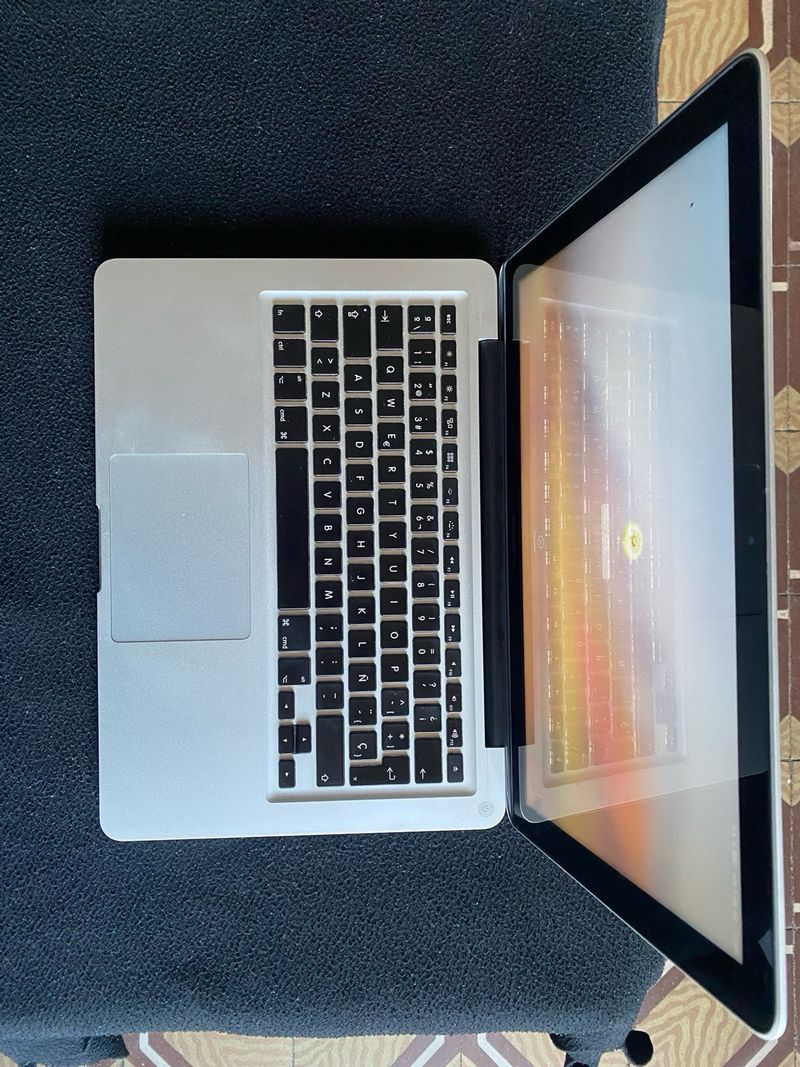 MacBook Pro Apple Plateado 13’ 2011 afbeelding 4