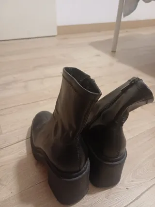 Botines Stradivarius Talla 38 Negros