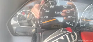 Suzuki Burgman 400 Plata Año 2004