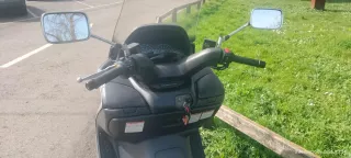 Suzuki Burgman 400 Plata Año 2004