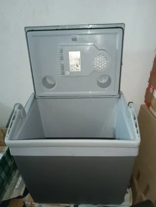 Nevera eléctrica de 26 litros para coche