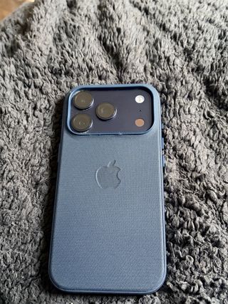iPhone 17 Pro Azul Marino con 2 meses 256gb