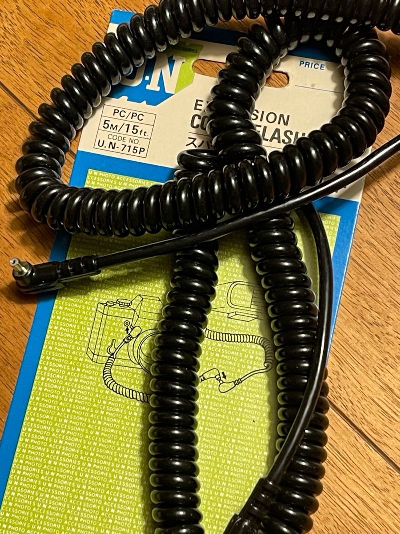 Cable en espiral U.N. para flash afbeelding 2