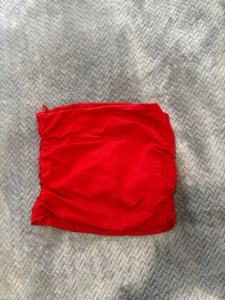 Top tubo rojo Pull&Bear talla única
