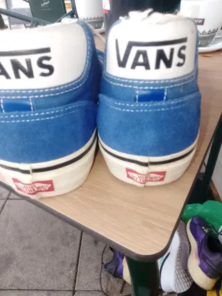 Zapatillas Vans Azules y Blancas