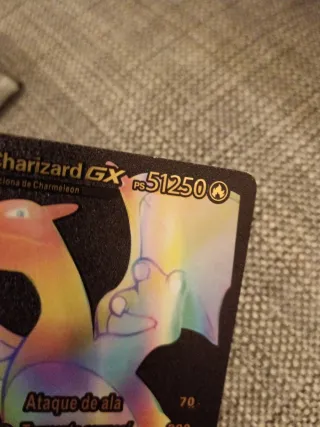 Carta Pokémon Charizard GX Arcoiris