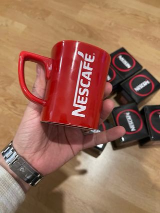 2x Taza Roja Nescafé