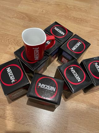 2x Taza Roja Nescafé