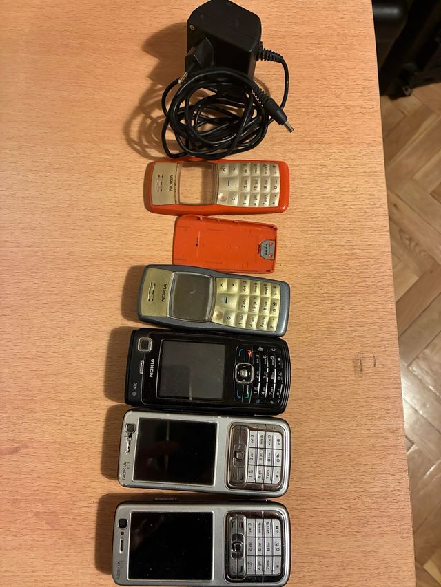 Lote Móviles Nokia Varios Modelos + Sony Ericsson