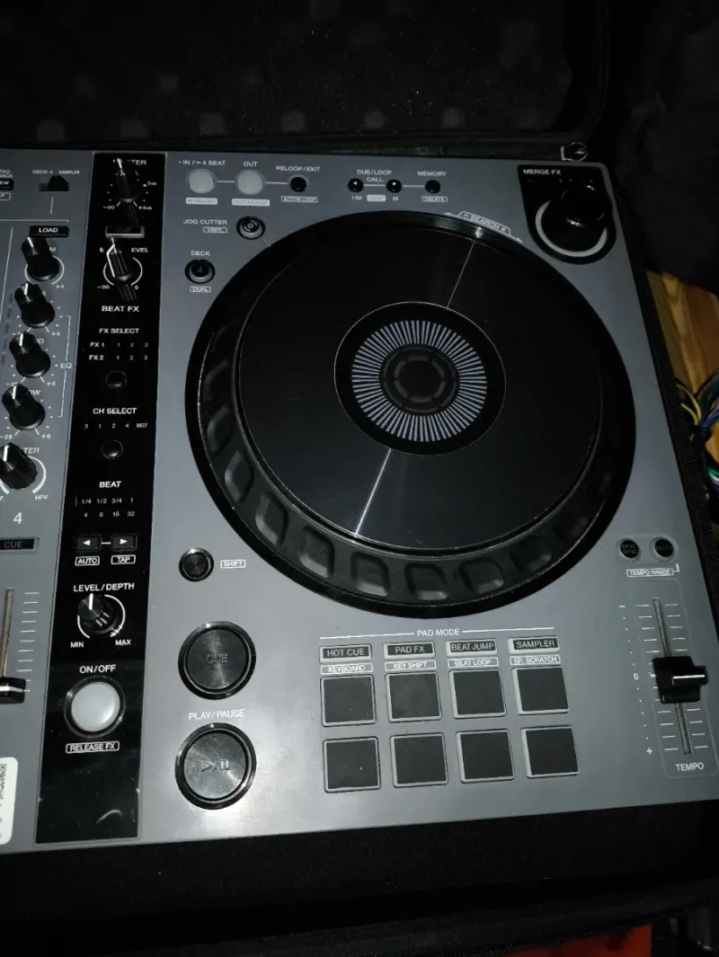 Controladora DJ Pioneer DDJ-FLX6-GT afbeelding 3