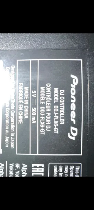 Controladora DJ Pioneer DDJ-FLX6-GT