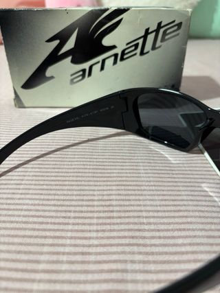 Gafas de sol Arnette Hombre Negras Polarizadas