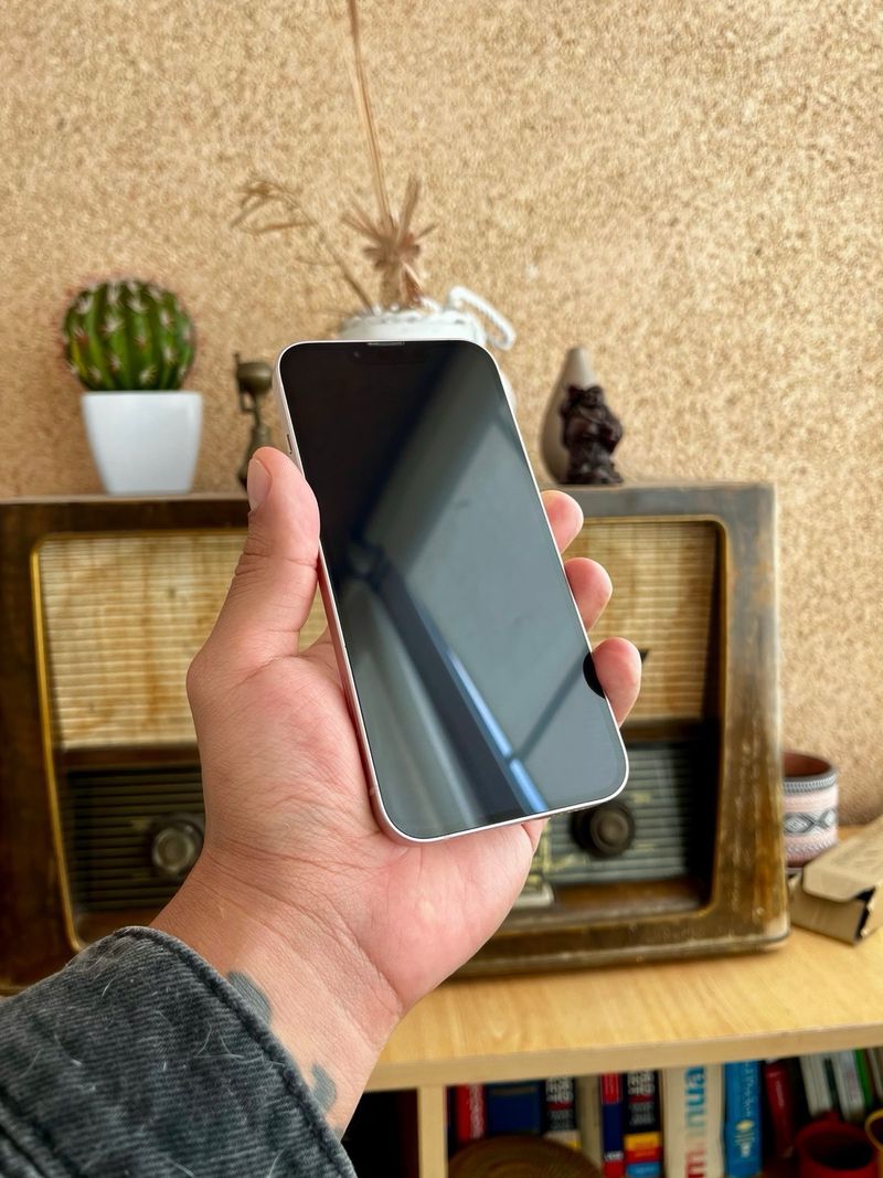iPhone 13 - 100% Batería afbeelding 2